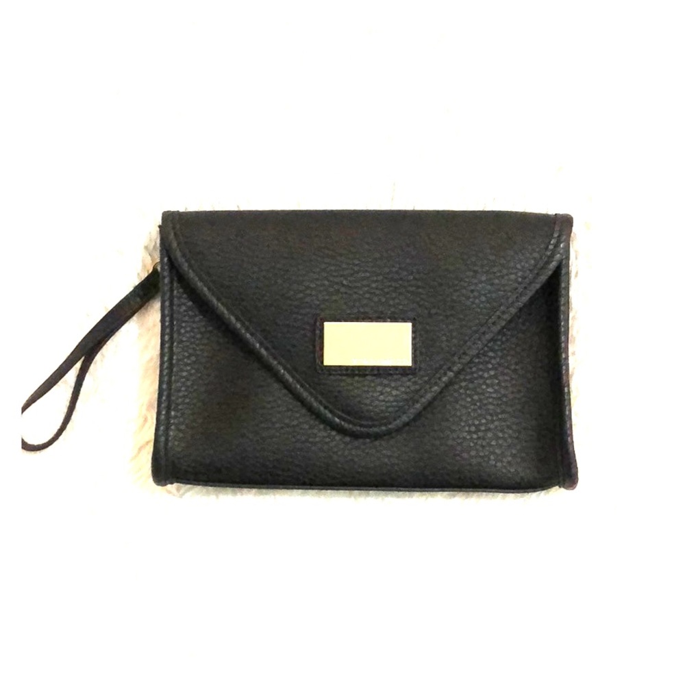 New! Vince Camuto Envelope Clutch ❤️